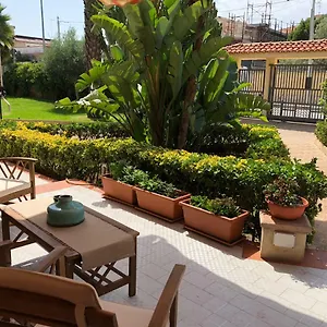 A Casa Di Giù Couette-café Syracuse