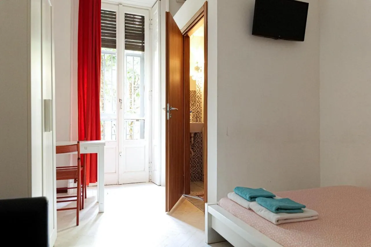 Guest house La Casa Della Zia Hotel Milan Italy